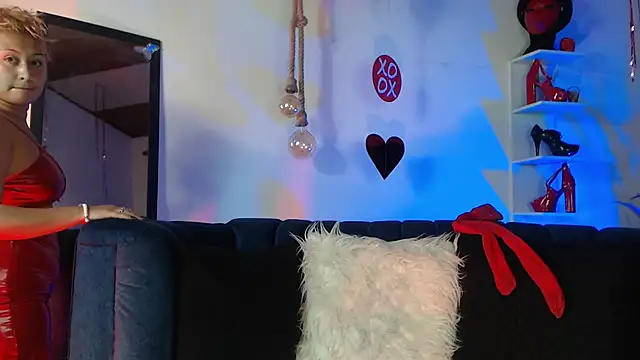 KorayRoussel online show from March 7, 1:41 pm