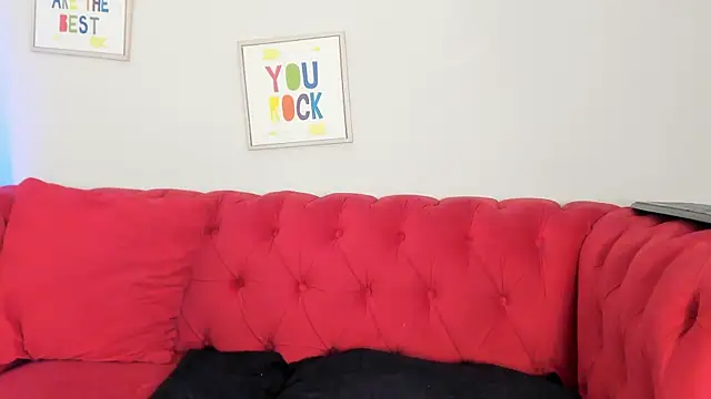 Snapshot of bulma_bambina_ chatting on March 21, 7:57 pm bulma bambina online show from March 21, 7:57 pm