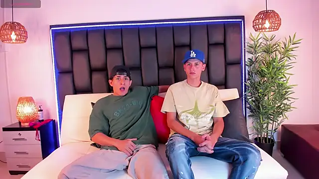 Crazy nigth01 online show from October 27, 2:04 am