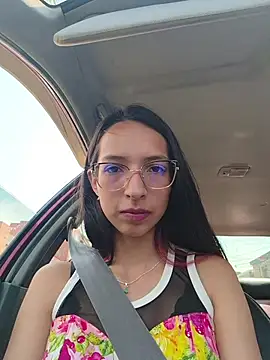 Snapshot of Katalleya_jyj chatting on December 15, 5:39 pm Katalleya jyj online show from December 15, 5:39 pm