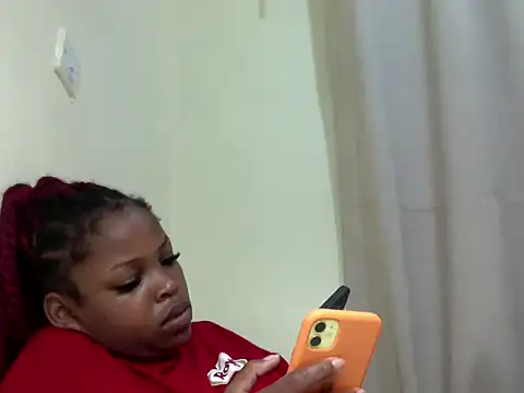 queen-sasha online show from April 19, 6:35 am