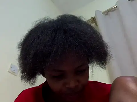 Snapshot of queen-sasha chatting on June 30, 10:11 pm queen-sasha online show from June 30, 10:11 pm