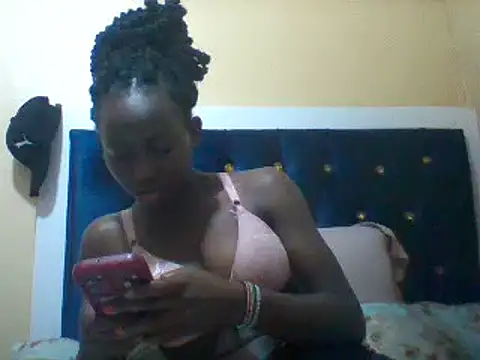 Seeexxxy-bree online show from December 2, 7:47 am