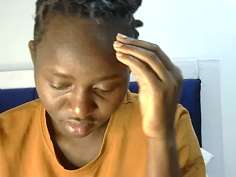 Seeexxxy-bree online show from March 11, 8:09 am