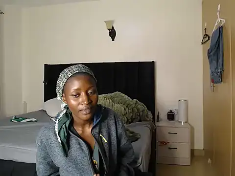 Snapshot of thicky_anncy chatting on August 2, 9:02 pm thicky anncy online show from August 2, 9:02 pm