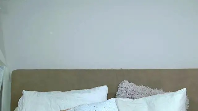 Snapshot of LuisaSin chatting on November 3, 7:20 am LuisaSin online show from November 3, 7:20 am