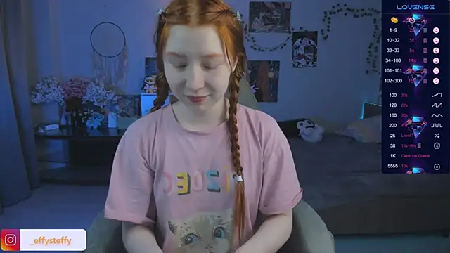 Snapshot of CallMeEffy1 chatting on November 9, 6:17 pm CallMeEffy1 online show from November 9, 6:17 pm