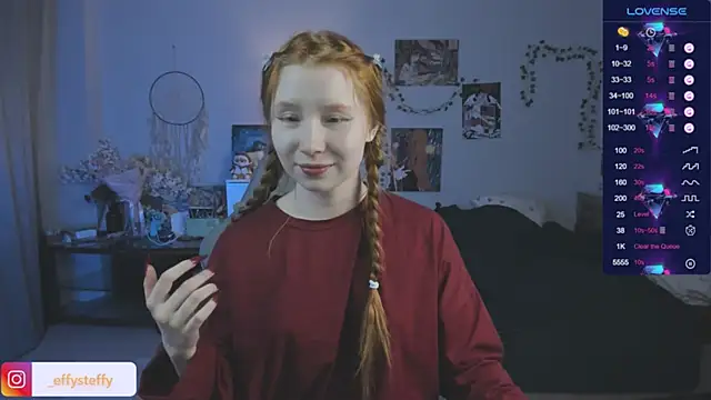 Snapshot of CallMeEffy1 chatting on November 28, 10:45 pm CallMeEffy1 online show from November 28, 10:45 pm