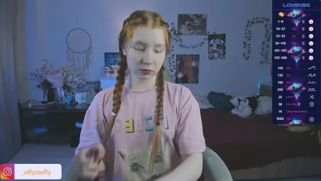 Snapshot of CallMeEffy1 chatting on December 3, 7:34 pm CallMeEffy1 online show from December 3, 7:34 pm