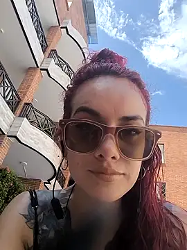 Snapshot of Liilith_goddess_ chatting on November 30, 5:17 pm Liilith goddess online show from November 30, 5:17 pm