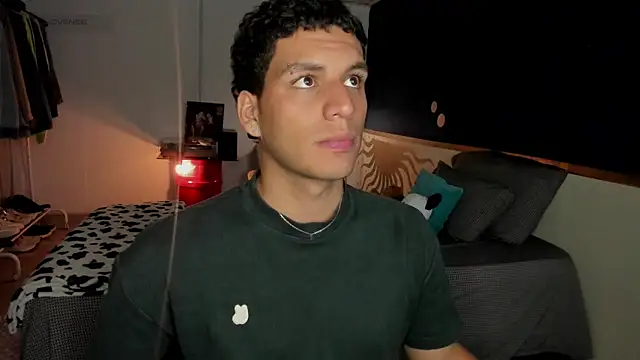 Curlblue online show from April 21, 2:51 am