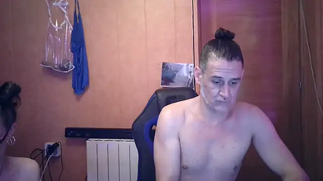 Lia Y PatrickX online show from January 26, 2:24 am