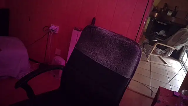 Lia Y PatrickX online show from February 15, 8:33 am