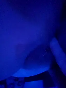 CurvySquirter69 online show from February 22, 7:40 am