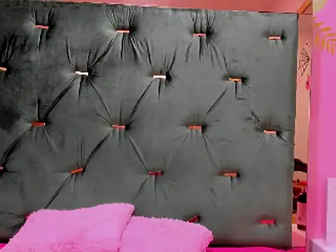 Snapshot of Hellen__4master chatting on March 18, 5:10 pm Hellen 4master online show from March 18, 5:10 pm