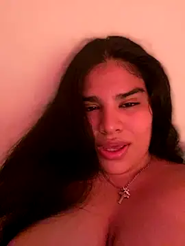 Snapshot of Badkittykim chatting on December 8, 7:00 pm Badkittykim online show from December 8, 7:00 pm