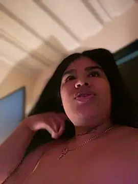 Snapshot of Badkittykim chatting on February 2, 5:37 pm Badkittykim online show from February 2, 5:37 pm