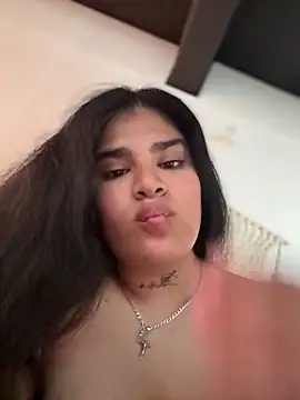 Snapshot of Badkittykim chatting on February 8, 2:38 pm Badkittykim online show from February 8, 2:38 pm