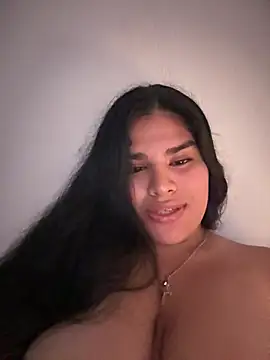 Snapshot of Badkittykim chatting on February 15, 2:26 am Badkittykim online show from February 15, 2:26 am