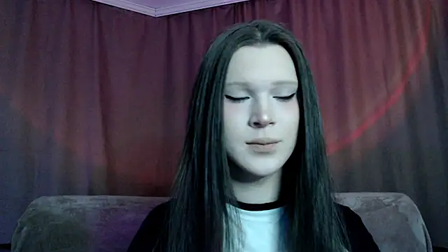 Snapshot of Sexpired_Princess chatting on February 27, 3:25 am Sexpired Princess online show from February 27, 3:25 am