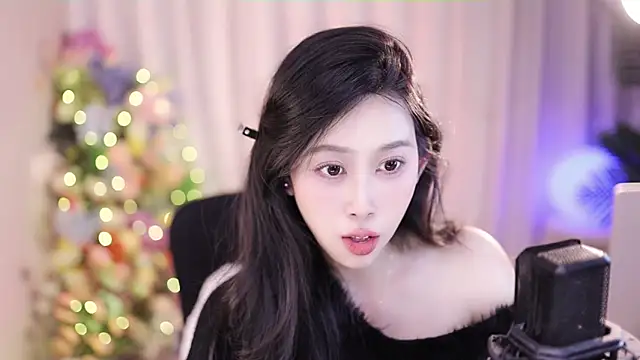 Snapshot of SleepArtist chatting on January 22, 7:34 pm SleepArtist online show from January 22, 7:34 pm