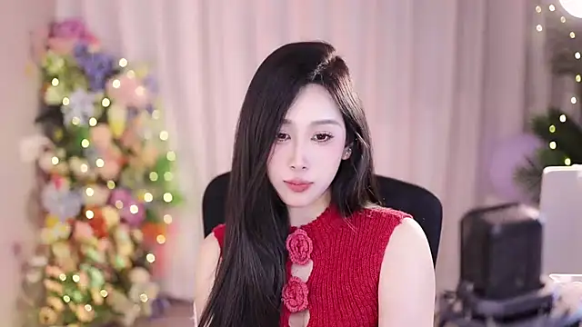 Snapshot of SleepArtist chatting on January 24, 10:19 pm SleepArtist online show from January 24, 10:19 pm