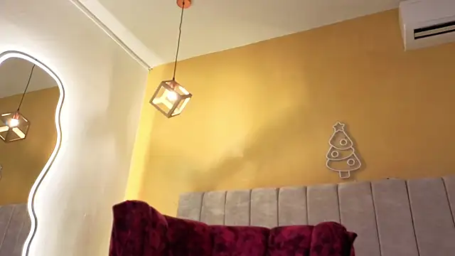 lexyfyre online show from February 22, 12:26 pm