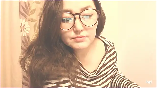 Snapshot of hrnyteacher chatting on January 6, 6:52 pm hrnyteacher online show from January 6, 6:52 pm