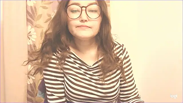 Snapshot of hrnyteacher chatting on January 20, 5:59 am hrnyteacher online show from January 20, 5:59 am