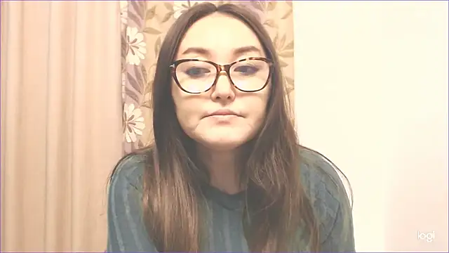 Snapshot of hrnyteacher chatting on October 28, 4:42 pm hrnyteacher online show from October 28, 4:42 pm