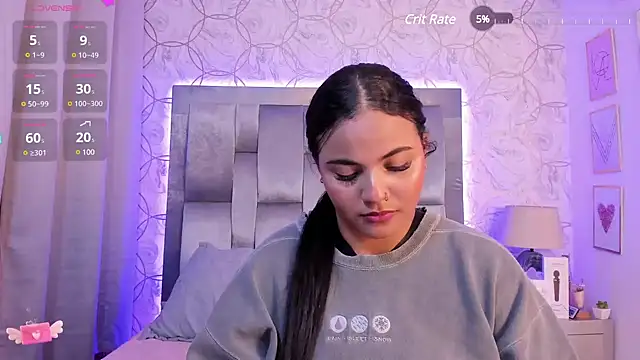 Snapshot of EmmaWeest chatting on December 14, 11:56 pm EmmaWeest online show from December 14, 11:56 pm