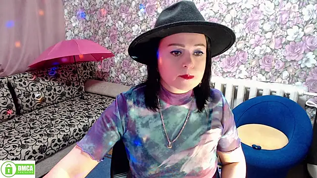 Julia-ru online show from December 17, 9:27 pm