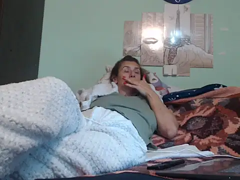 Snapshot of SexyGioconda chatting on February 19, 3:16 pm SexyGioconda online show from February 19, 3:16 pm