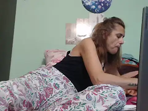 Snapshot of SexyGioconda chatting on February 21, 5:20 pm SexyGioconda online show from February 21, 5:20 pm