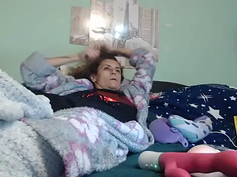 Snapshot of SexyGioconda chatting on February 23, 2:46 pm SexyGioconda online show from February 23, 2:46 pm