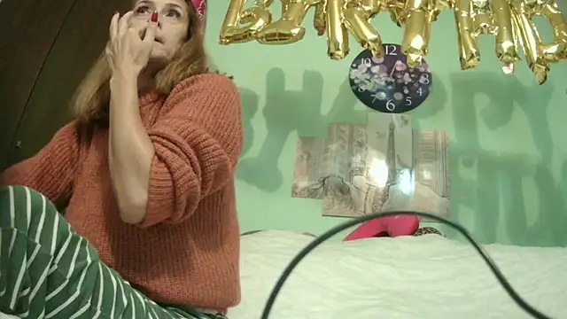 Snapshot of SexyGioconda chatting on September 30, 6:40 am SexyGioconda online show from September 30, 6:40 am