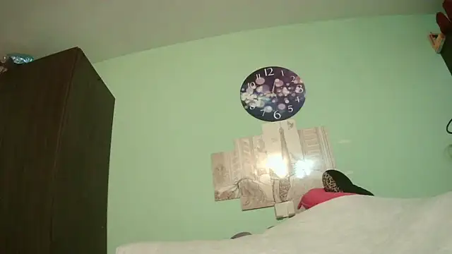 Snapshot of SexyGioconda chatting on October 12, 8:46 am SexyGioconda online show from October 12, 8:46 am