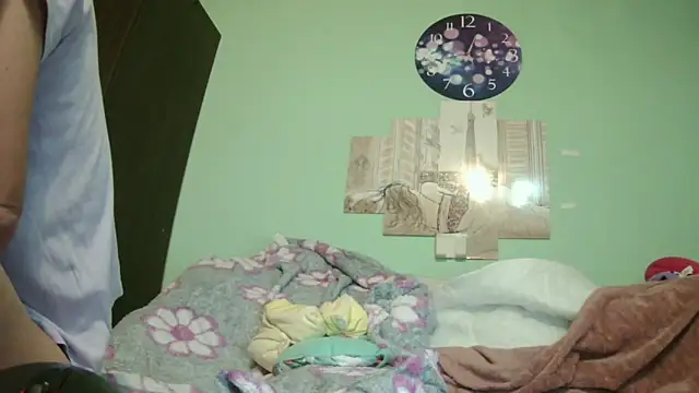 Snapshot of SexyGioconda chatting on October 17, 10:34 pm SexyGioconda online show from October 17, 10:34 pm