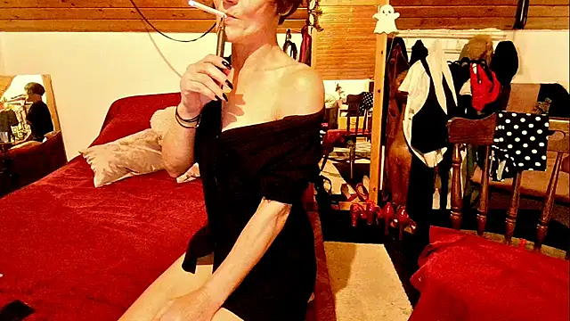 Hot Colettte online show from November 10, 8:52 pm