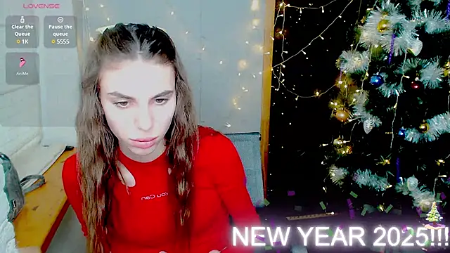 EmmyGreans online show from December 28, 9:42 am