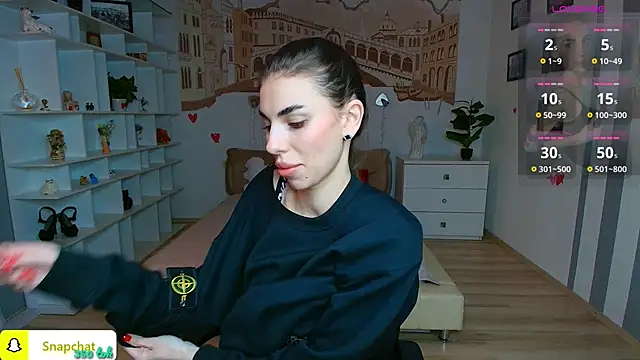 EmmyGreans online show from March 12, 6:41 am