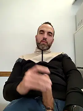 leon3875 online show from September 26, 3:05 pm