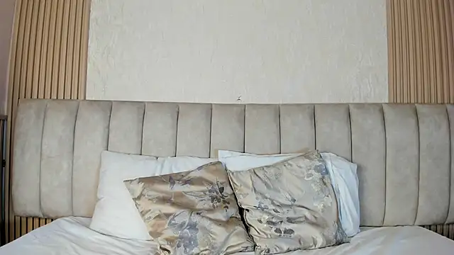 MagnusKing  online show from April 24, 8:55 pm