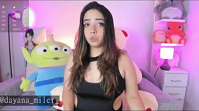 Snapshot of _dayana_miler chatting on June 4, 3:18 pm dayana miler online show from June 4, 3:18 pm