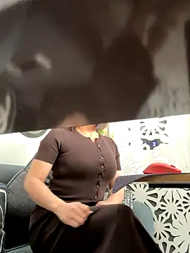 Snapshot of May-Squirt chatting on November 27, 5:53 am May-Squirt online show from November 27, 5:53 am