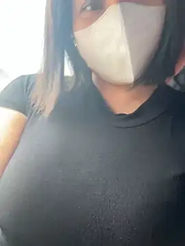 May-Squirt online show from April 16, 6:36 am