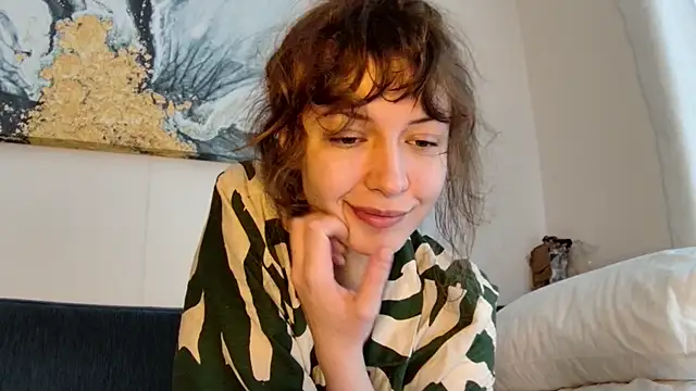 sun place online show from March 21, 5:23 am