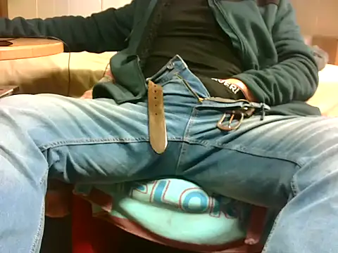 Giulio35 Pika online show from March 21, 6:18 am