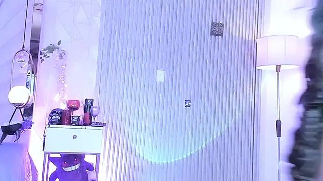 zephirahabney online show from October 19, 2:50 pm