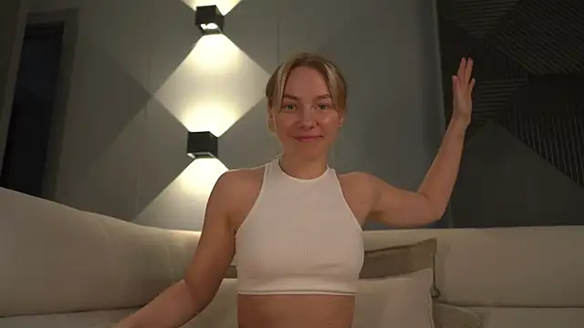 Snapshot of -Snowwwy- chatting on March 14, 7:23 pm -Snowwwy- online show from March 14, 7:23 pm